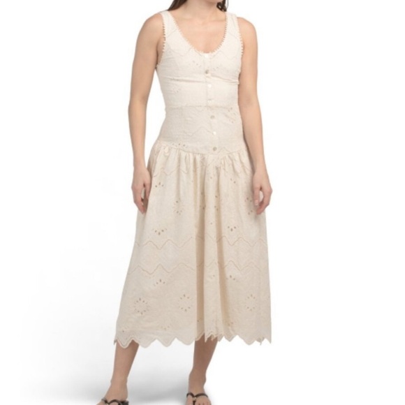 House of Harlow 1960 Embroidered Eyelet Dress | Size 6 - Picture 8 of 8
